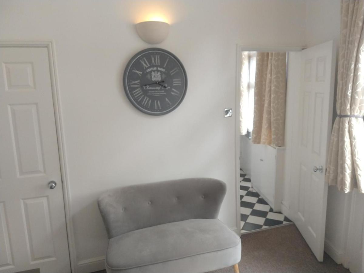 All Saints 2 Bed Apartment In Central Stamford With Parking Екстериор снимка