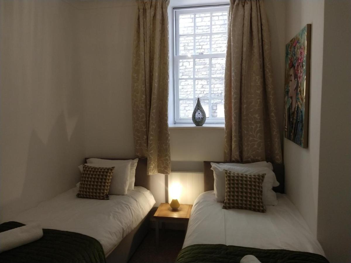 All Saints 2 Bed Apartment In Central Stamford With Parking Екстериор снимка